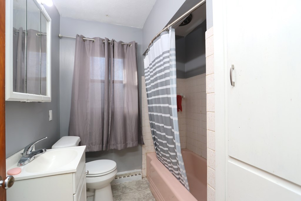 360 N Columbus Street, Galion, Ohio 44833, 2 Bedrooms Bedrooms, ,1 BathroomBathrooms,Residential,For Sale,Columbus Street,9070073 360 N Columbus Street, Galion, Ohio 44833, 2 Bedrooms Bedrooms, ,1 BathroomBathrooms,Residential,For Sale,Columbus Street,9070073