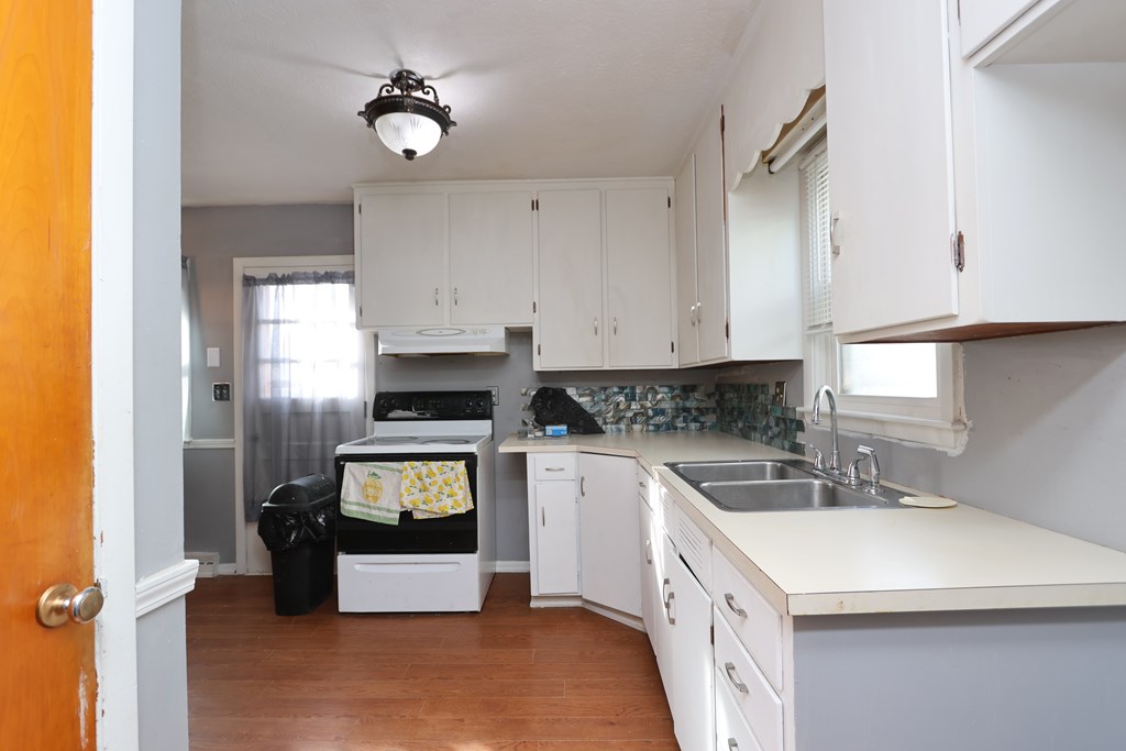 360 N Columbus Street, Galion, Ohio 44833, 2 Bedrooms Bedrooms, ,1 BathroomBathrooms,Residential,For Sale,Columbus Street,9070073 360 N Columbus Street, Galion, Ohio 44833, 2 Bedrooms Bedrooms, ,1 BathroomBathrooms,Residential,For Sale,Columbus Street,9070073