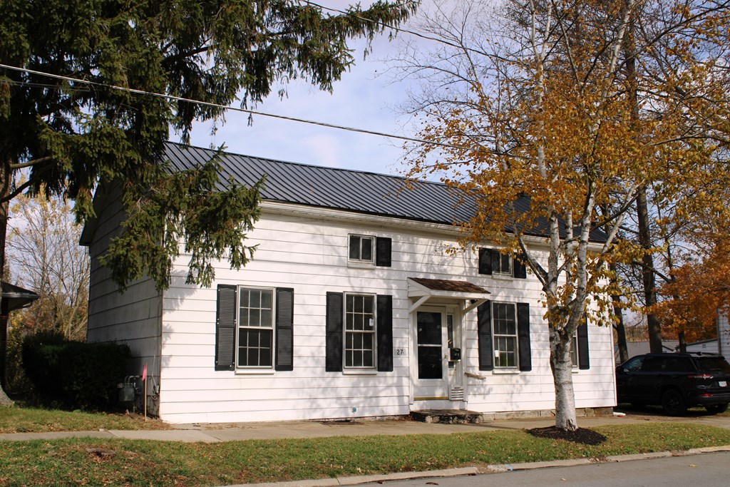 27 E Main St, Lucas, Ohio 44843, 3 Bedrooms Bedrooms, ,1 BathroomBathrooms,Residential,For Sale,Main St,9069961