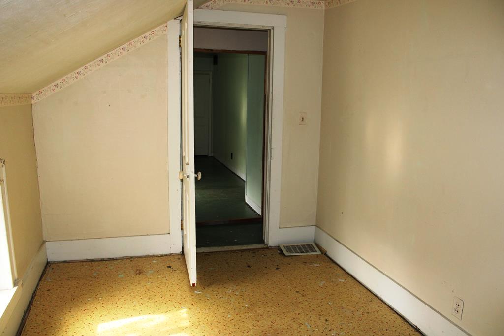 27 E Main St, Lucas, Ohio 44843, 3 Bedrooms Bedrooms, ,1 BathroomBathrooms,Residential,For Sale,Main St,9069961