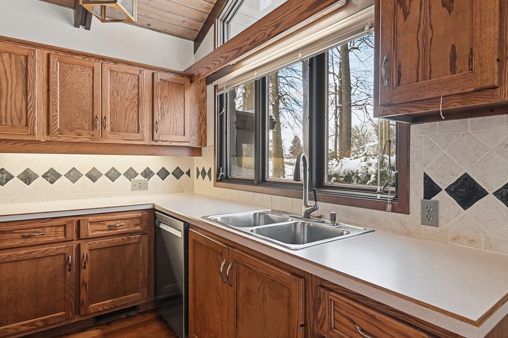 450 Marwood Road, Mansfield, Ohio 44904, 4 Bedrooms Bedrooms, ,3 BathroomsBathrooms,Residential,For Sale,Marwood Road,9070082 450 Marwood Road, Mansfield, Ohio 44904, 4 Bedrooms Bedrooms, ,3 BathroomsBathrooms,Residential,For Sale,Marwood Road,9070082