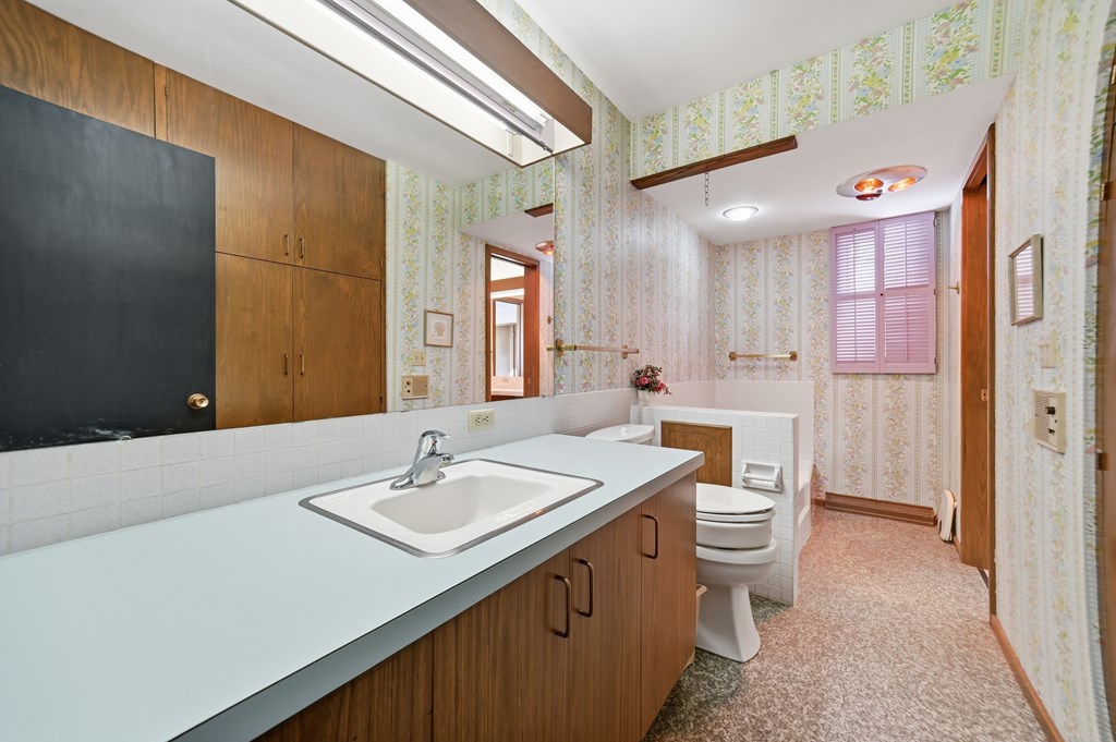 450 Marwood Road, Mansfield, Ohio 44904, 4 Bedrooms Bedrooms, ,3 BathroomsBathrooms,Residential,For Sale,Marwood Road,9070082 450 Marwood Road, Mansfield, Ohio 44904, 4 Bedrooms Bedrooms, ,3 BathroomsBathrooms,Residential,For Sale,Marwood Road,9070082