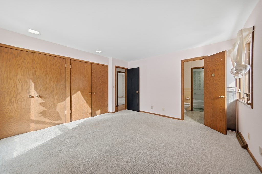 450 Marwood Road, Mansfield, Ohio 44904, 4 Bedrooms Bedrooms, ,3 BathroomsBathrooms,Residential,For Sale,Marwood Road,9070082 450 Marwood Road, Mansfield, Ohio 44904, 4 Bedrooms Bedrooms, ,3 BathroomsBathrooms,Residential,For Sale,Marwood Road,9070082