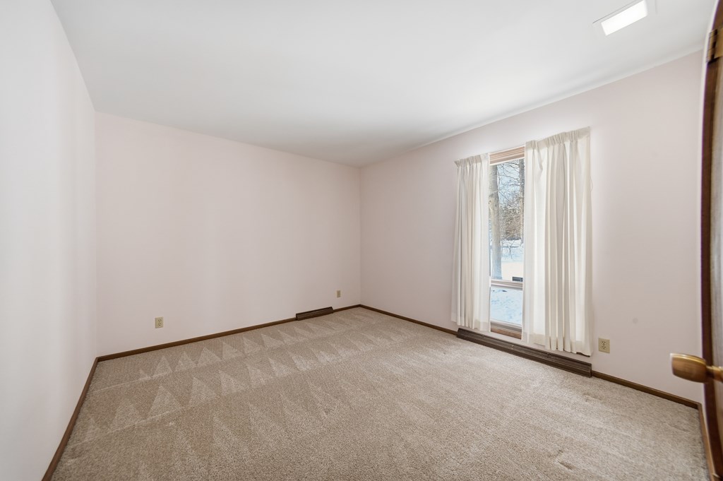 450 Marwood Road, Mansfield, Ohio 44904, 4 Bedrooms Bedrooms, ,3 BathroomsBathrooms,Residential,For Sale,Marwood Road,9070082 450 Marwood Road, Mansfield, Ohio 44904, 4 Bedrooms Bedrooms, ,3 BathroomsBathrooms,Residential,For Sale,Marwood Road,9070082