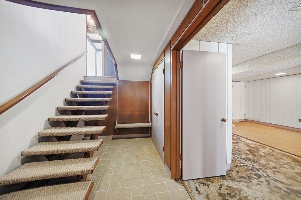 450 Marwood Road, Mansfield, Ohio 44904, 4 Bedrooms Bedrooms, ,3 BathroomsBathrooms,Residential,For Sale,Marwood Road,9070082 450 Marwood Road, Mansfield, Ohio 44904, 4 Bedrooms Bedrooms, ,3 BathroomsBathrooms,Residential,For Sale,Marwood Road,9070082