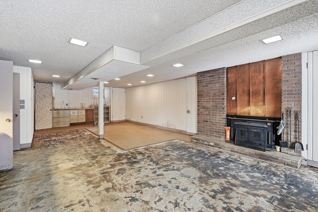 450 Marwood Road, Mansfield, Ohio 44904, 4 Bedrooms Bedrooms, ,3 BathroomsBathrooms,Residential,For Sale,Marwood Road,9070082 450 Marwood Road, Mansfield, Ohio 44904, 4 Bedrooms Bedrooms, ,3 BathroomsBathrooms,Residential,For Sale,Marwood Road,9070082