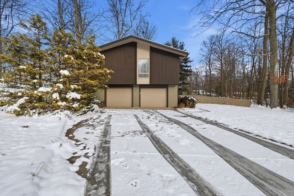 450 Marwood Road, Mansfield, Ohio 44904, 4 Bedrooms Bedrooms, ,3 BathroomsBathrooms,Residential,For Sale,Marwood Road,9070082 450 Marwood Road, Mansfield, Ohio 44904, 4 Bedrooms Bedrooms, ,3 BathroomsBathrooms,Residential,For Sale,Marwood Road,9070082