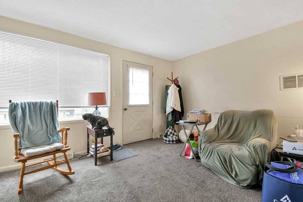 1303 - 1305 Wolford Road, Mansfield, Ohio 44903, 4 Bedrooms Bedrooms, ,Residential Income,For Sale,- 1305 Wolford Road,9070081