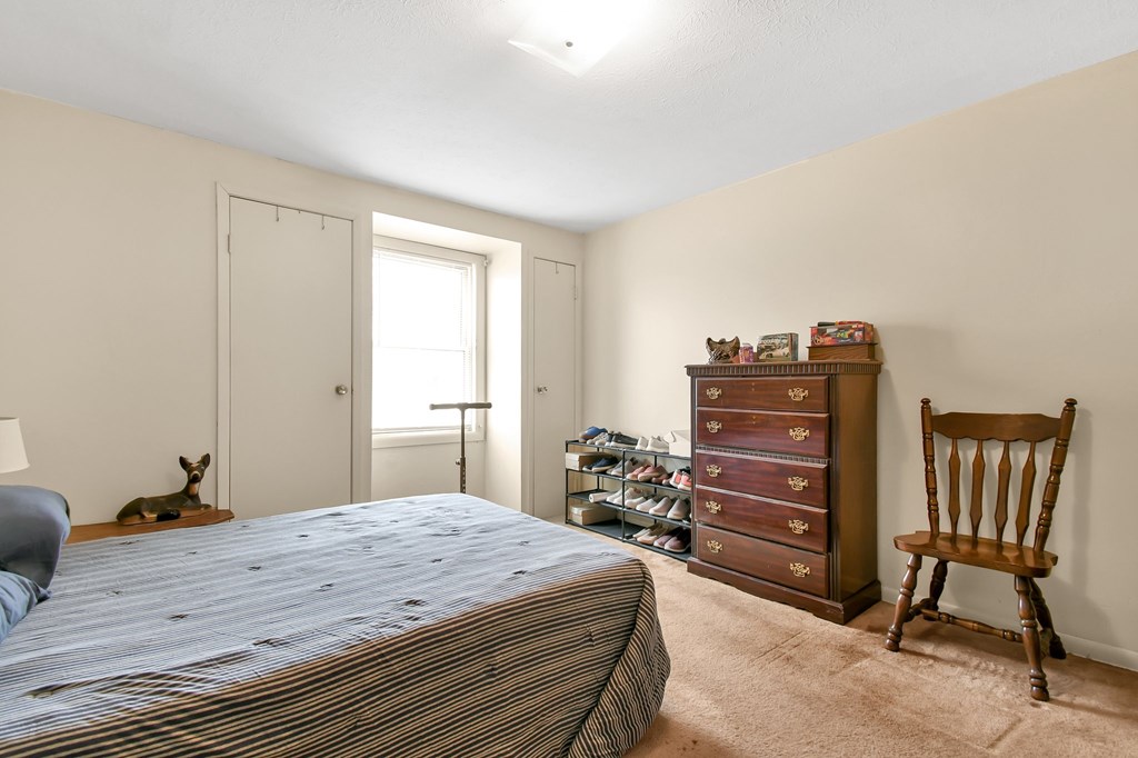 1303 - 1305 Wolford Road, Mansfield, Ohio 44903, 4 Bedrooms Bedrooms, ,Residential Income,For Sale,- 1305 Wolford Road,9070081