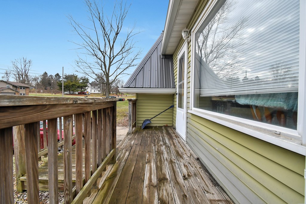 1303 - 1305 Wolford Road, Mansfield, Ohio 44903, 4 Bedrooms Bedrooms, ,Residential Income,For Sale,- 1305 Wolford Road,9070081