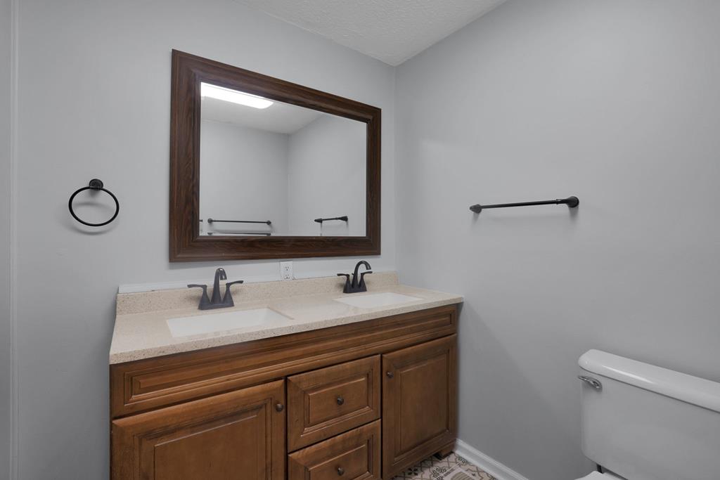 264 W High Street, Mount Gilead, Ohio 43338, 4 Bedrooms Bedrooms, ,2 BathroomsBathrooms,Residential,For Sale,High Street,9070089 264 W High Street, Mount Gilead, Ohio 43338, 4 Bedrooms Bedrooms, ,2 BathroomsBathrooms,Residential,For Sale,High Street,9070089