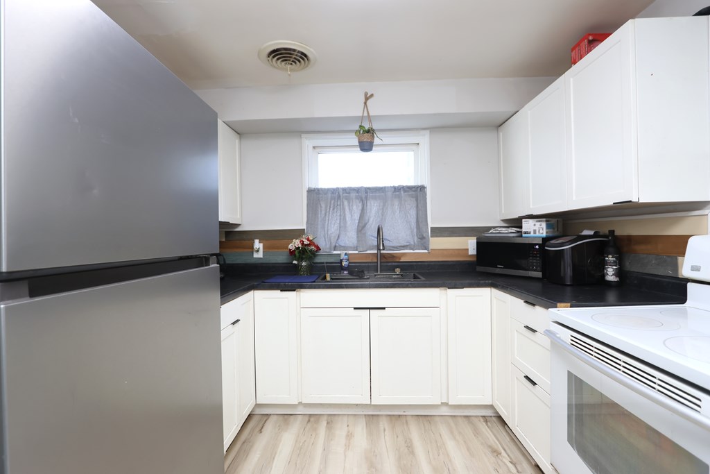 2291 E Lake Galion Road, Galion, Ohio 44833, 3 Bedrooms Bedrooms, ,1 BathroomBathrooms,Residential,For Sale,Lake Galion Road,9070090