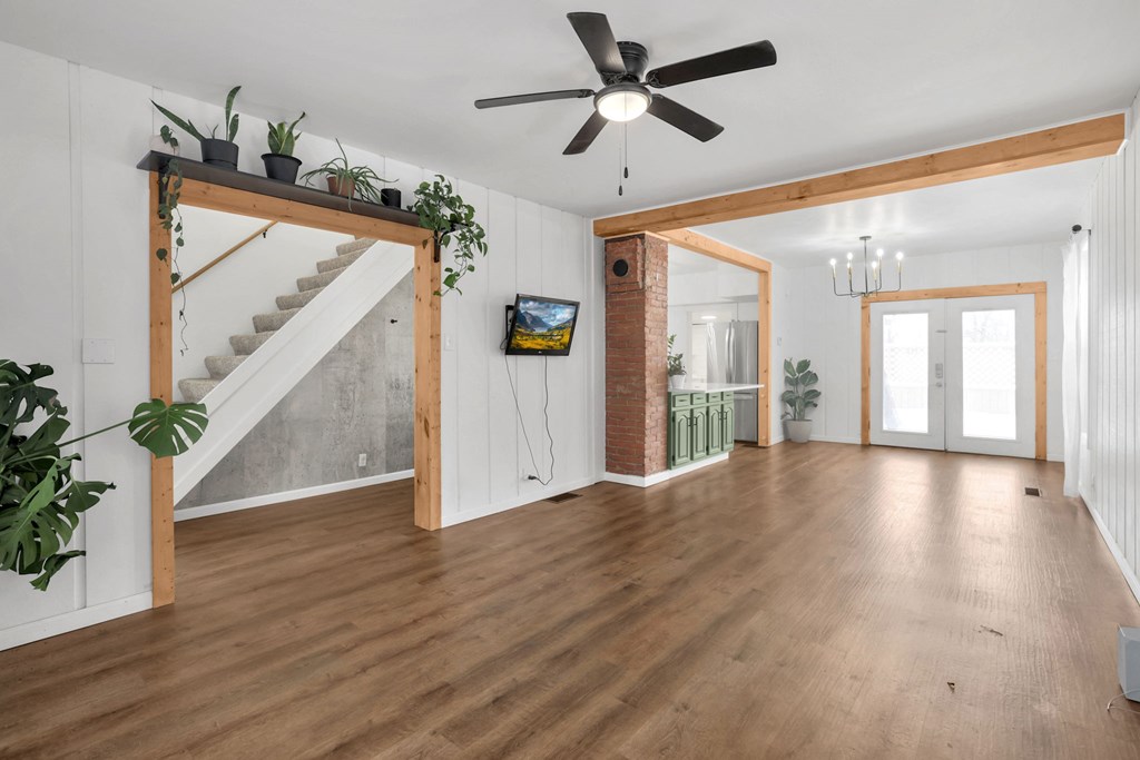 424 N Pearl Street, Crestline, Ohio 44827, 3 Bedrooms Bedrooms, ,1 BathroomBathrooms,Residential,For Sale,Pearl Street,9070104 424 N Pearl Street, Crestline, Ohio 44827, 3 Bedrooms Bedrooms, ,1 BathroomBathrooms,Residential,For Sale,Pearl Street,9070104