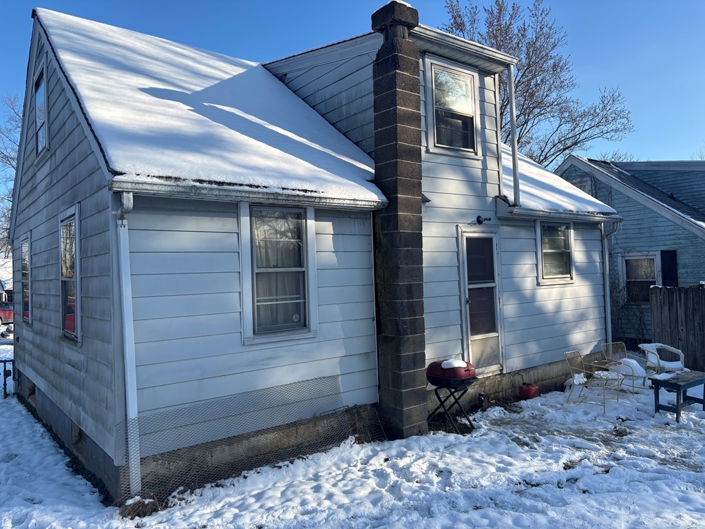 415 Detroit Avenue, Mansfield, Ohio 44905, 4 Bedrooms Bedrooms, ,1 BathroomBathrooms,Residential,For Sale,Detroit Avenue,9070110