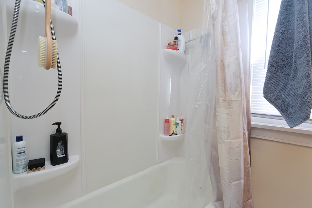 466 Pennsylvania Avenue, Mansfield, Ohio 44905, 3 Bedrooms Bedrooms, ,1 BathroomBathrooms,Residential,For Sale,Pennsylvania Avenue,9070109 466 Pennsylvania Avenue, Mansfield, Ohio 44905, 3 Bedrooms Bedrooms, ,1 BathroomBathrooms,Residential,For Sale,Pennsylvania Avenue,9070109