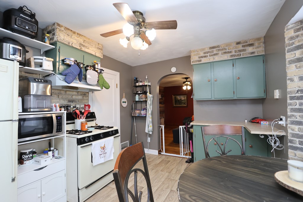 466 Pennsylvania Avenue, Mansfield, Ohio 44905, 3 Bedrooms Bedrooms, ,1 BathroomBathrooms,Residential,For Sale,Pennsylvania Avenue,9070109 466 Pennsylvania Avenue, Mansfield, Ohio 44905, 3 Bedrooms Bedrooms, ,1 BathroomBathrooms,Residential,For Sale,Pennsylvania Avenue,9070109