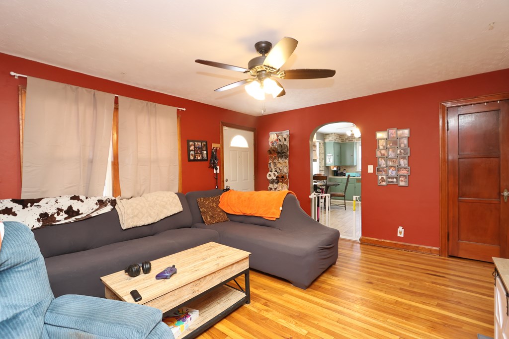 466 Pennsylvania Avenue, Mansfield, Ohio 44905, 3 Bedrooms Bedrooms, ,1 BathroomBathrooms,Residential,For Sale,Pennsylvania Avenue,9070109 466 Pennsylvania Avenue, Mansfield, Ohio 44905, 3 Bedrooms Bedrooms, ,1 BathroomBathrooms,Residential,For Sale,Pennsylvania Avenue,9070109