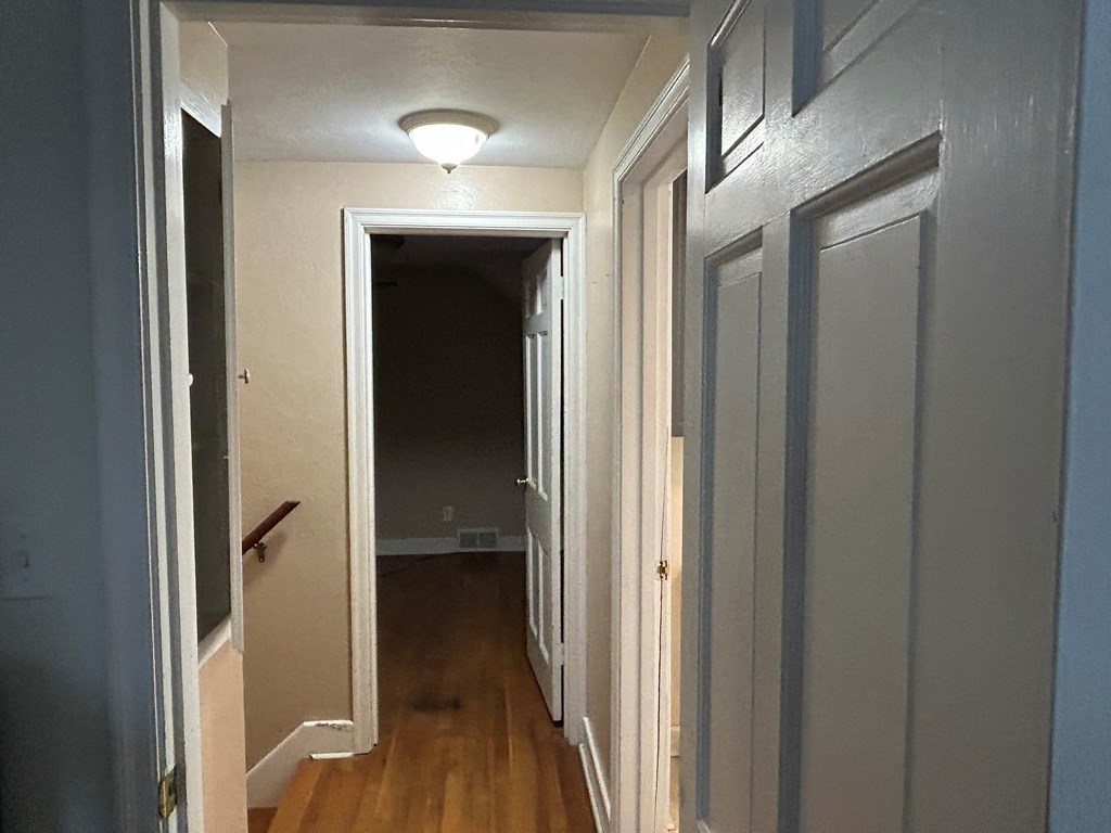 14 Maxwell, Shelby, Ohio 44875, 2 Bedrooms Bedrooms, ,1 BathroomBathrooms,Residential,For Sale,Maxwell,9070111 14 Maxwell, Shelby, Ohio 44875, 2 Bedrooms Bedrooms, ,1 BathroomBathrooms,Residential,For Sale,Maxwell,9070111