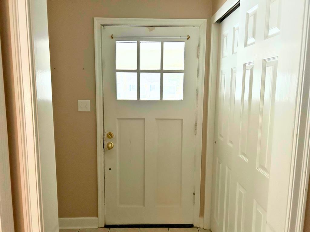 14 Maxwell, Shelby, Ohio 44875, 2 Bedrooms Bedrooms, ,1 BathroomBathrooms,Residential,For Sale,Maxwell,9070111 14 Maxwell, Shelby, Ohio 44875, 2 Bedrooms Bedrooms, ,1 BathroomBathrooms,Residential,For Sale,Maxwell,9070111