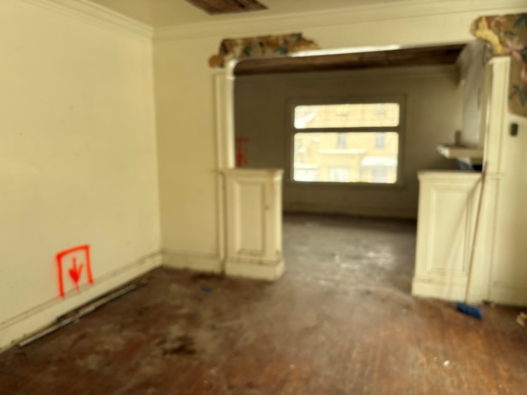 4070 East 141 Street, Cleveland, Ohio 44128, 4 Bedrooms Bedrooms, ,Residential Income,For Sale,East 141 Street,9070123