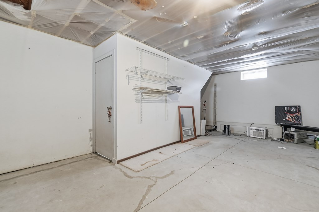 401 Marcus Street, Mansfield, Ohio 44903, 4 Bedrooms Bedrooms, ,2 BathroomsBathrooms,Residential,For Sale,Marcus Street,9070132 401 Marcus Street, Mansfield, Ohio 44903, 4 Bedrooms Bedrooms, ,2 BathroomsBathrooms,Residential,For Sale,Marcus Street,9070132