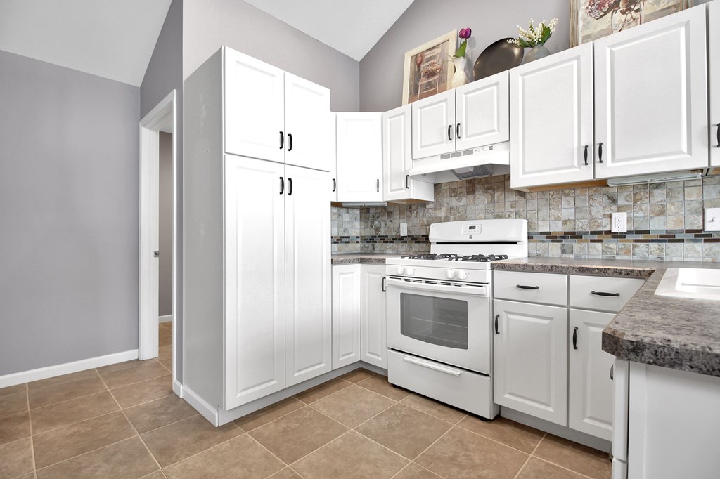 1687 Nantucket Drive, Lexington, Ohio 44904, 2 Bedrooms Bedrooms, ,2 BathroomsBathrooms,Residential,For Sale,Nantucket Drive,9070135