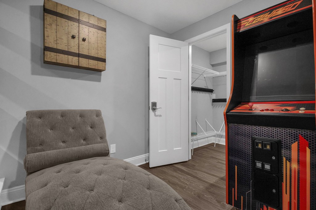 755 Locust Lane, Mansfield, Ohio 44907, 4 Bedrooms Bedrooms, ,3 BathroomsBathrooms,Residential,For Sale,Locust Lane,9070142