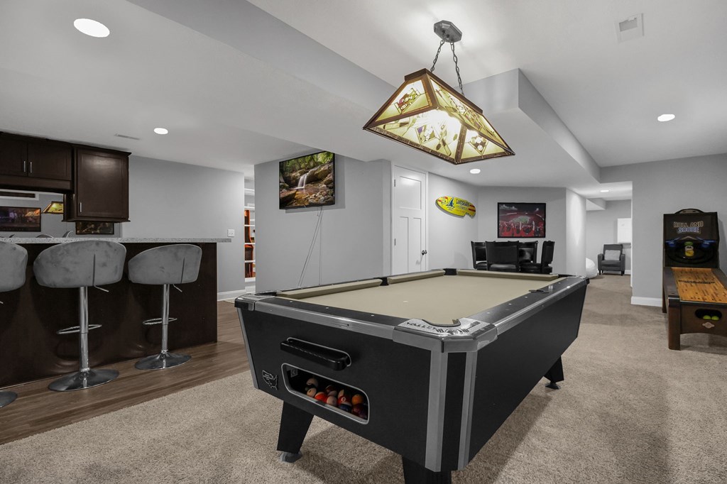 755 Locust Lane, Mansfield, Ohio 44907, 4 Bedrooms Bedrooms, ,3 BathroomsBathrooms,Residential,For Sale,Locust Lane,9070142