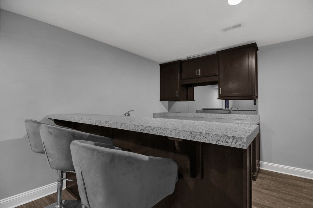 755 Locust Lane, Mansfield, Ohio 44907, 4 Bedrooms Bedrooms, ,3 BathroomsBathrooms,Residential,For Sale,Locust Lane,9070142