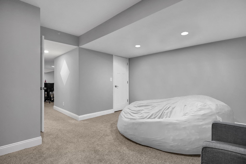 755 Locust Lane, Mansfield, Ohio 44907, 4 Bedrooms Bedrooms, ,3 BathroomsBathrooms,Residential,For Sale,Locust Lane,9070142