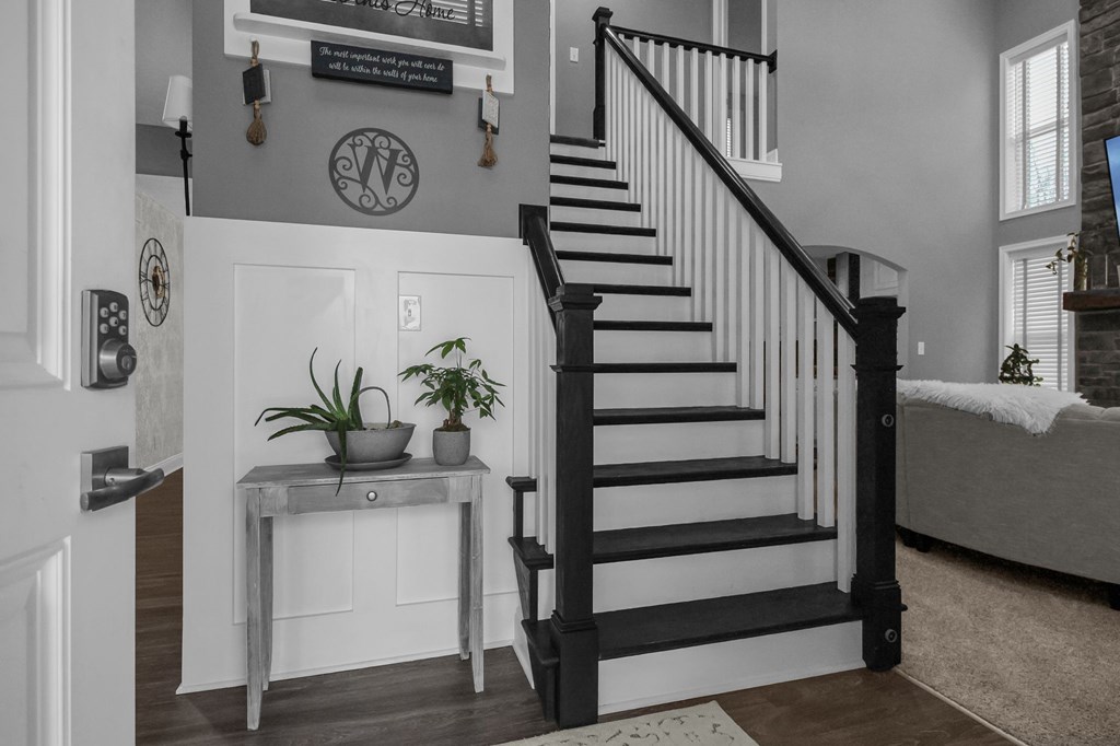 755 Locust Lane, Mansfield, Ohio 44907, 4 Bedrooms Bedrooms, ,3 BathroomsBathrooms,Residential,For Sale,Locust Lane,9070142