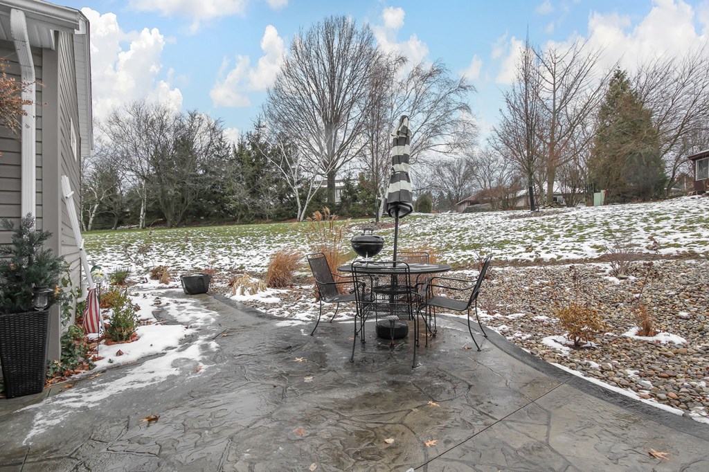 755 Locust Lane, Mansfield, Ohio 44907, 4 Bedrooms Bedrooms, ,3 BathroomsBathrooms,Residential,For Sale,Locust Lane,9070142