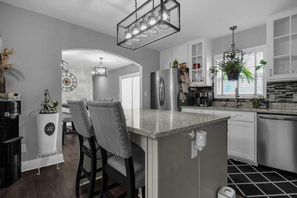 755 Locust Lane, Mansfield, Ohio 44907, 4 Bedrooms Bedrooms, ,3 BathroomsBathrooms,Residential,For Sale,Locust Lane,9070142