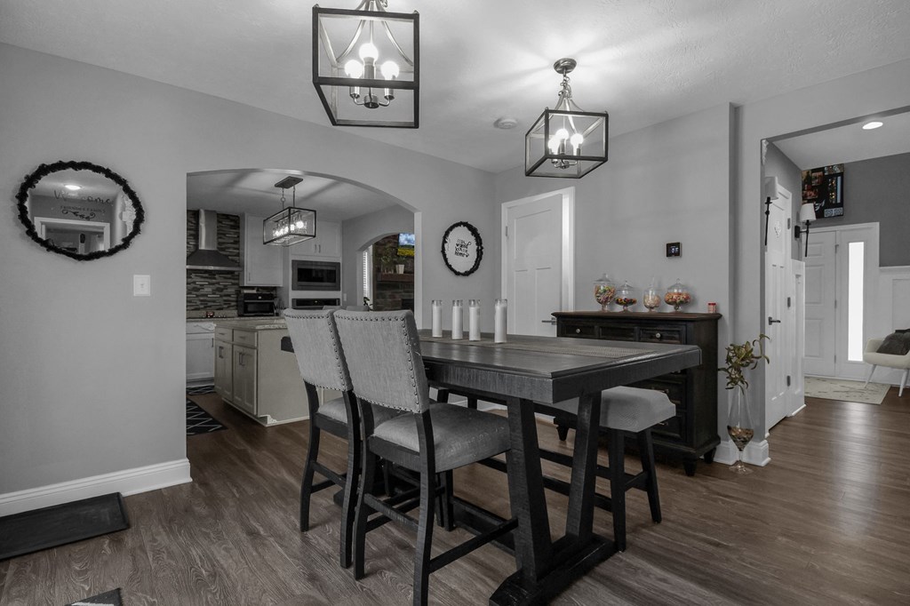 755 Locust Lane, Mansfield, Ohio 44907, 4 Bedrooms Bedrooms, ,3 BathroomsBathrooms,Residential,For Sale,Locust Lane,9070142