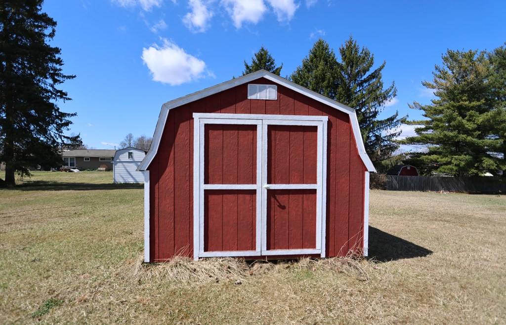 1740 Emerson Drive, Mansfield, Ohio 44904, 3 Bedrooms Bedrooms, ,2 BathroomsBathrooms,Residential,For Sale,Emerson Drive,9070143 1740 Emerson Drive, Mansfield, Ohio 44904, 3 Bedrooms Bedrooms, ,2 BathroomsBathrooms,Residential,For Sale,Emerson Drive,9070143