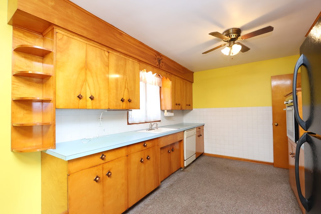 1740 Emerson Drive, Mansfield, Ohio 44904, 3 Bedrooms Bedrooms, ,2 BathroomsBathrooms,Residential,For Sale,Emerson Drive,9070143 1740 Emerson Drive, Mansfield, Ohio 44904, 3 Bedrooms Bedrooms, ,2 BathroomsBathrooms,Residential,For Sale,Emerson Drive,9070143