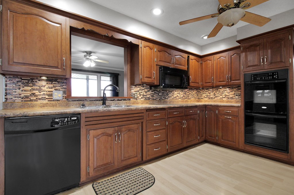 3695 Mcnaul Road, Mansfield, Ohio 44903, 3 Bedrooms Bedrooms, ,2 BathroomsBathrooms,Residential,For Sale,Mcnaul Road,9070151