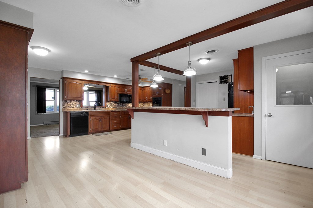 3695 Mcnaul Road, Mansfield, Ohio 44903, 3 Bedrooms Bedrooms, ,2 BathroomsBathrooms,Residential,For Sale,Mcnaul Road,9070151