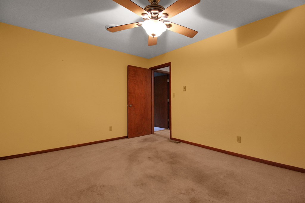 3695 Mcnaul Road, Mansfield, Ohio 44903, 3 Bedrooms Bedrooms, ,2 BathroomsBathrooms,Residential,For Sale,Mcnaul Road,9070151