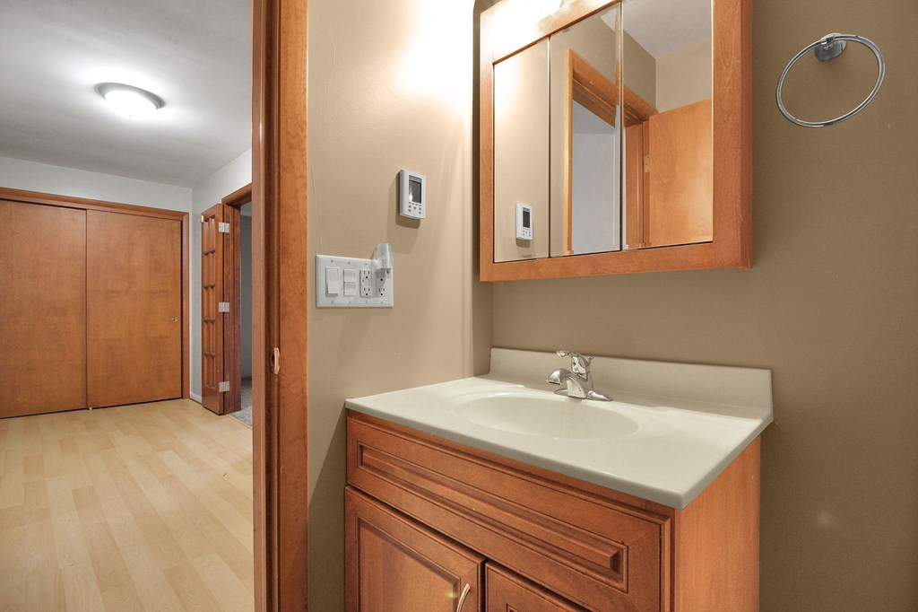 3695 Mcnaul Road, Mansfield, Ohio 44903, 3 Bedrooms Bedrooms, ,2 BathroomsBathrooms,Residential,For Sale,Mcnaul Road,9070151