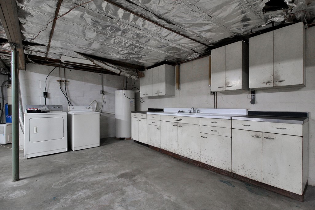 3695 Mcnaul Road, Mansfield, Ohio 44903, 3 Bedrooms Bedrooms, ,2 BathroomsBathrooms,Residential,For Sale,Mcnaul Road,9070151