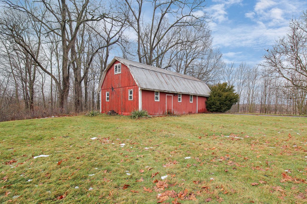 3695 Mcnaul Road, Mansfield, Ohio 44903, 3 Bedrooms Bedrooms, ,2 BathroomsBathrooms,Residential,For Sale,Mcnaul Road,9070151