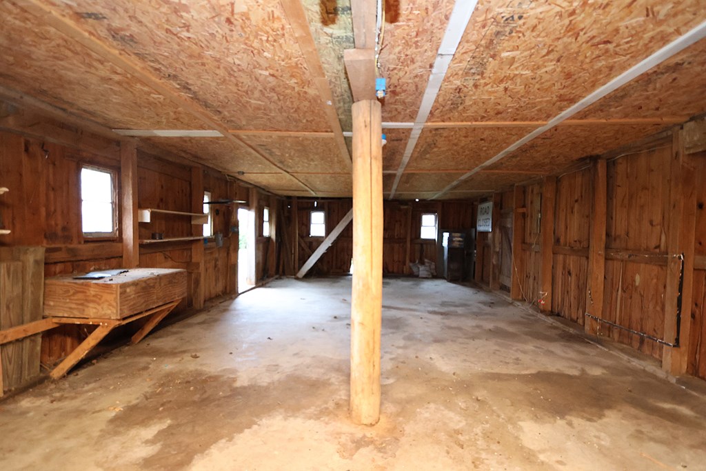 3695 Mcnaul Road, Mansfield, Ohio 44903, 3 Bedrooms Bedrooms, ,2 BathroomsBathrooms,Residential,For Sale,Mcnaul Road,9070151