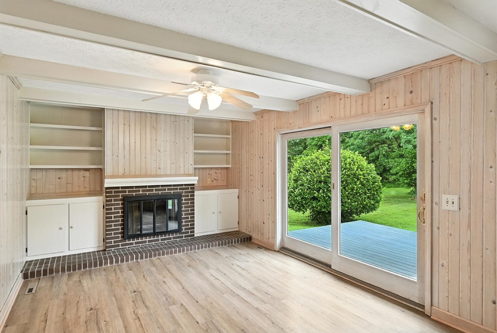 1085 Lewis Road, Mansfield, Ohio 44903, 4 Bedrooms Bedrooms, ,2 BathroomsBathrooms,Residential,For Sale,Lewis Road,9067658