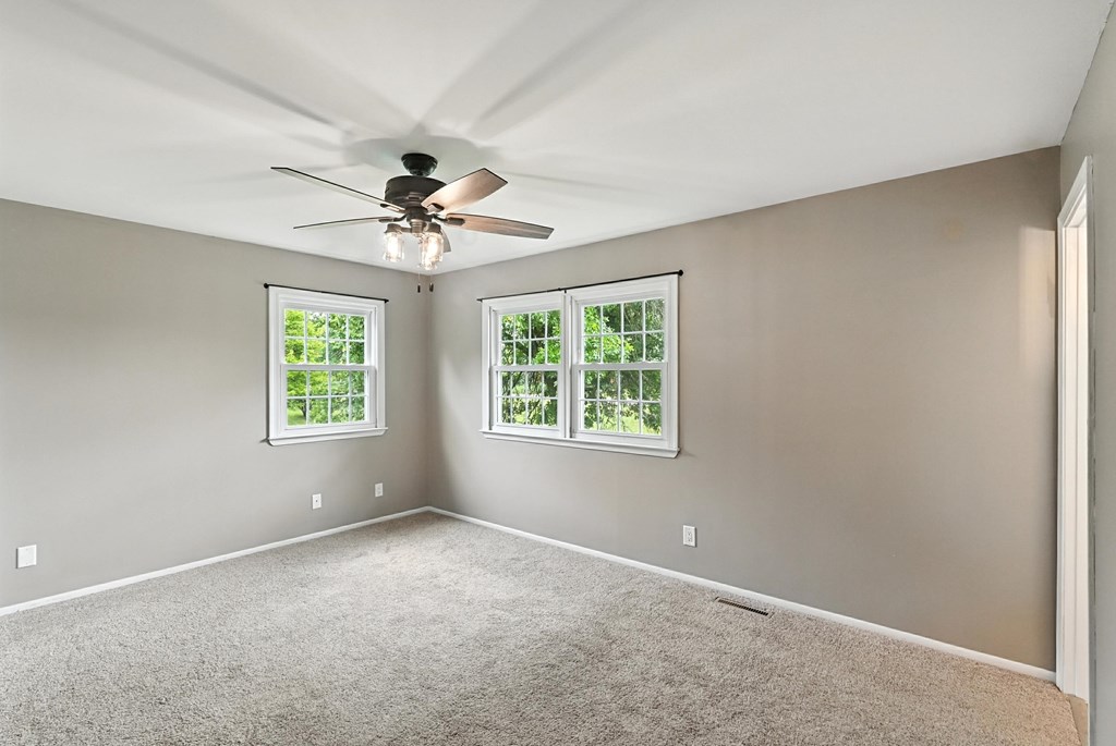 1085 Lewis Road, Mansfield, Ohio 44903, 4 Bedrooms Bedrooms, ,2 BathroomsBathrooms,Residential,For Sale,Lewis Road,9067658