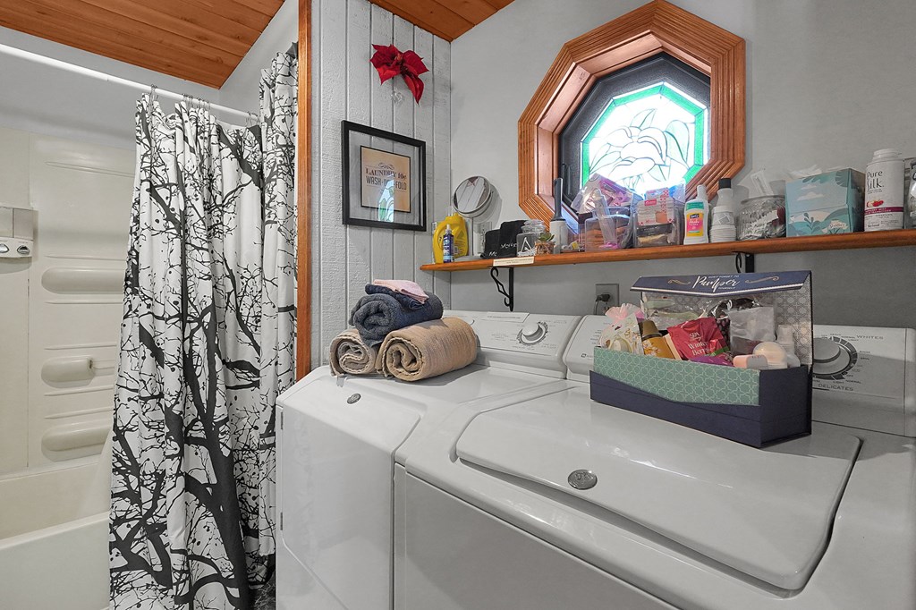 3265 Texter Road, Mansfield, Ohio 44904, 1 Bedroom Bedrooms, ,1 BathroomBathrooms,Residential,For Sale,Texter Road,9070163