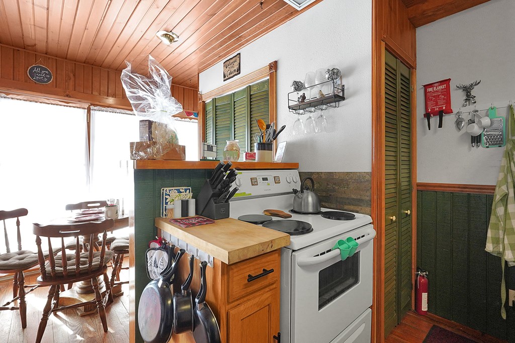 3265 Texter Road, Mansfield, Ohio 44904, 1 Bedroom Bedrooms, ,1 BathroomBathrooms,Residential,For Sale,Texter Road,9070163