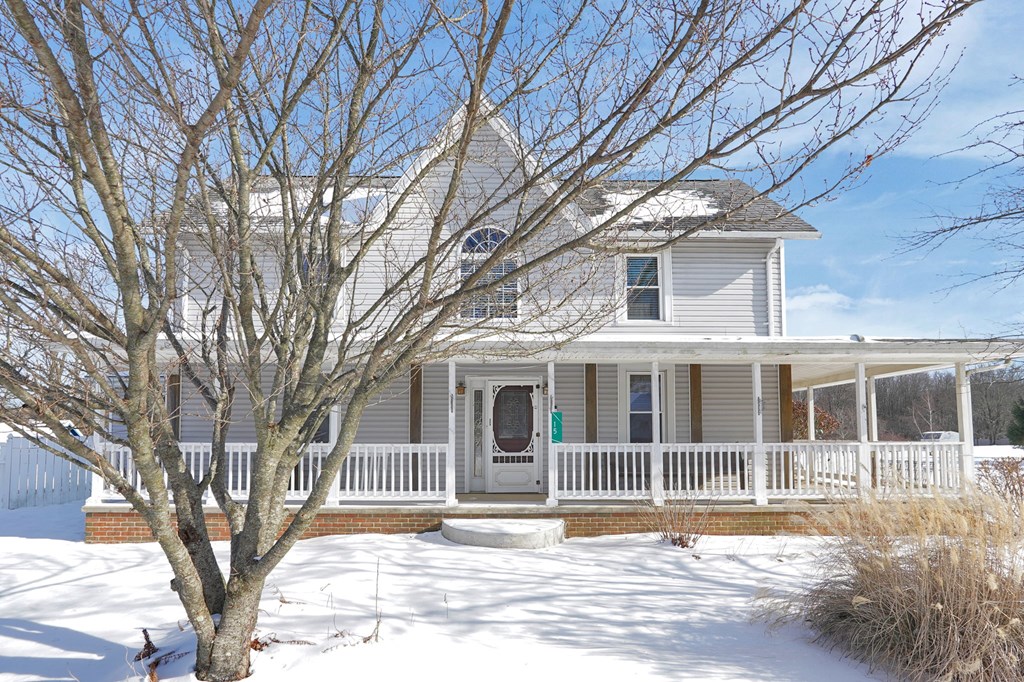 15 Lexington-Ontario Road, Ontario, Ohio 44906, 3 Bedrooms Bedrooms, ,2 BathroomsBathrooms,Residential,For Sale,Lexington-Ontario Road,9070164