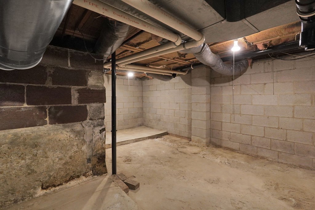 15 Lexington-Ontario Road, Ontario, Ohio 44906, 3 Bedrooms Bedrooms, ,2 BathroomsBathrooms,Residential,For Sale,Lexington-Ontario Road,9070164