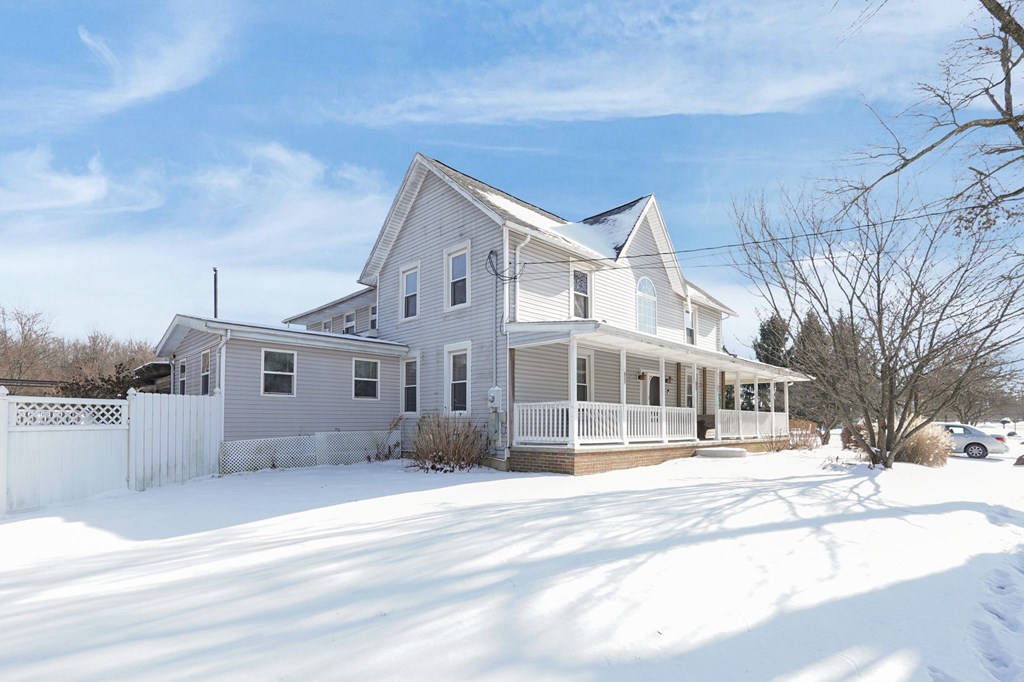 15 Lexington-Ontario Road, Ontario, Ohio 44906, 3 Bedrooms Bedrooms, ,2 BathroomsBathrooms,Residential,For Sale,Lexington-Ontario Road,9070164